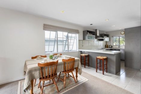 Photo of property in 6/9 Georgia Terrace, Albany, Auckland, 0632