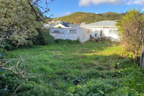 Photo of property in 30 The Parade, Island Bay, Wellington, 6023