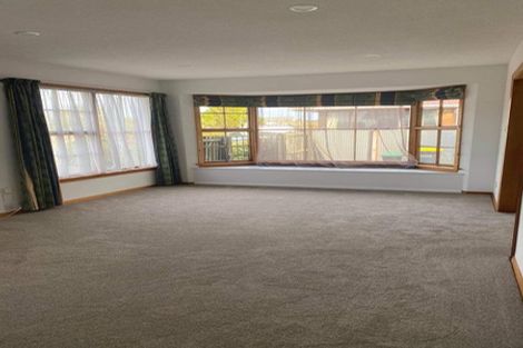 Photo of property in 461 Mairehau Road, Parklands, Christchurch, 8083