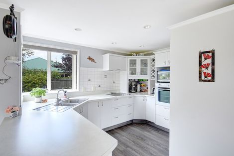 Photo of property in 16 Silverstream Drive, Mosgiel, 9024