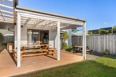 Photo of property in 307b Ocean Road, Whangamata, 3620