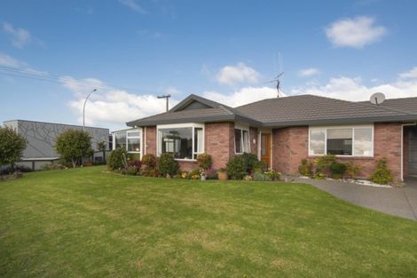 Photo of property in 1 Kopu Drive, Pyes Pa, Tauranga, 3112