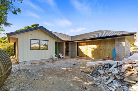 Photo of property in 18 Wilson Road South, Waihi Beach, 3611