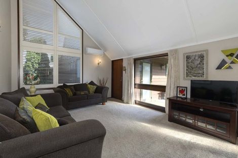 Photo of property in 9 Hinewa Road, Otumoetai, Tauranga, 3110
