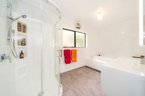 Photo of property in 19 Alleyne Court, Brown Owl, Upper Hutt, 5018