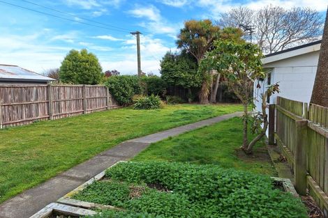 Photo of property in 37 Tintern Avenue, Avonhead, Christchurch, 8042