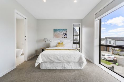 Photo of property in 4b Treloar Crescent, Hobsonville, Auckland, 0616