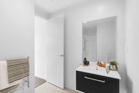 Photo of property in Frank Sargeson Apts, 308/80 Anzac Street, Takapuna, Auckland, 0622