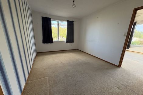 Photo of property in 1/2 Ruataniwha Street, Waipawa, 4210