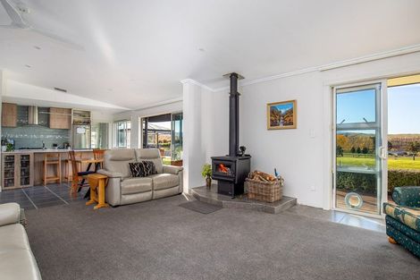 Photo of property in 83 Kelliher Lane, Springvale, Alexandra, 9393