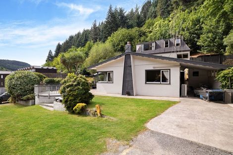Photo of property in 125 Hallenstein Street, Queenstown, 9300