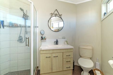 Photo of property in 34 Ormond Road, Whataupoko, Gisborne, 4010