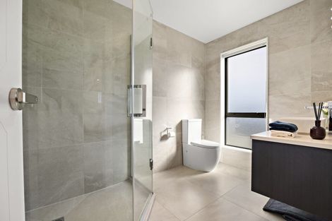 Photo of property in 30 Hikuawa Road, Flat Bush, Auckland, 2019