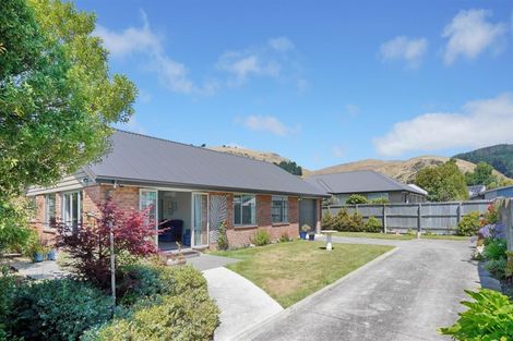Photo of property in 8a Roscoe Street, Saint Martins, Christchurch, 8022