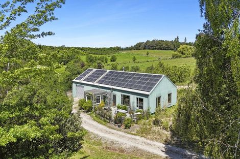 Photo of property in 21 Tarrant Road, Upper Moutere, 7173