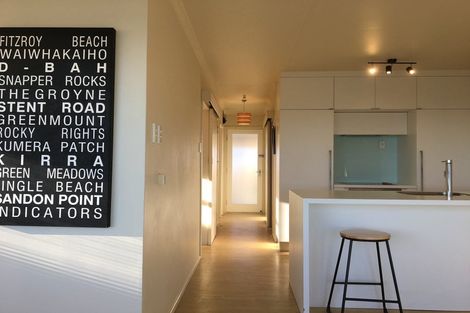 Photo of property in 23a/3 Hamblyn Street, Strandon, New Plymouth, 4312