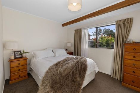 Photo of property in 29 Tirimoana Road, Te Atatu South, Auckland, 0602