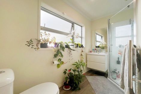 Photo of property in 215u7 Massey Street, Frankton, Hamilton, 3204