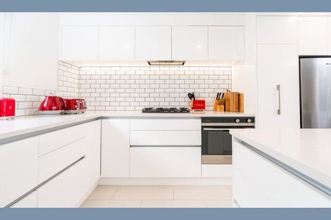 Photo of property in 5/143 Cockayne Road, Khandallah, Wellington, 6035