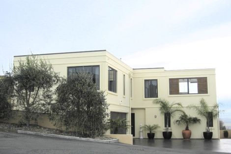 Photo of property in 28 Parade Street, Hospital Hill, Napier, 4110
