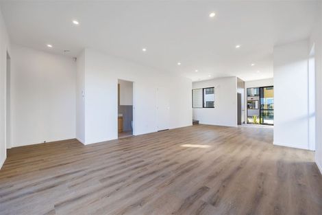 Photo of property in 30 Whakato Avenue, Kumeu, 0810