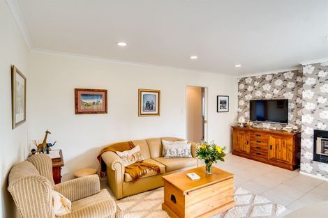 Photo of property in 2 Ebury Mews, Taradale, Napier, 4112