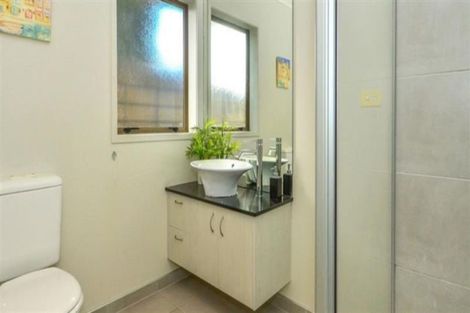 Photo of property in 24 Kauri Road, Pukekohe, 2120