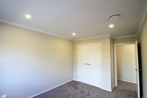 Photo of property in 14 Vazey Way, Hobsonville, Auckland, 0618