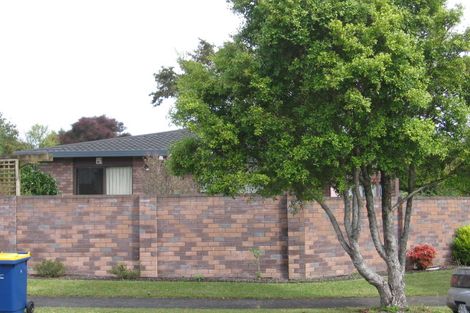 Photo of property in 4 Septimus Place, Henderson, Auckland, 0612