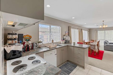 Photo of property in 1 Carrick Glen Avenue, Flat Bush, Auckland, 2019