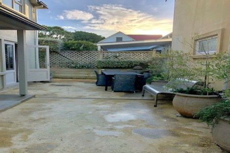Photo of property in 60u3 Pirie Street, Mount Victoria, Wellington, 6011