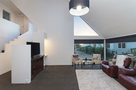 Photo of property in 12 Matatea Avenue, Pukekohe, 2120