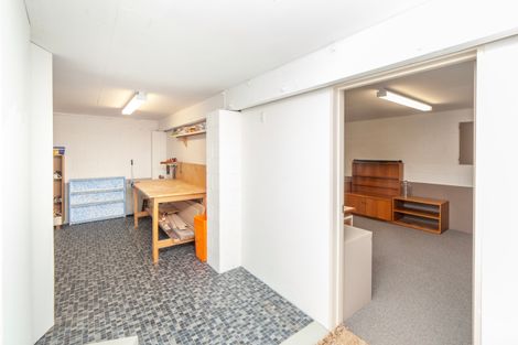 Photo of property in 10 Stormont Place, Avonhead, Christchurch, 8042