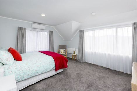 Photo of property in 69 Sunbrae Drive, Silverstream, Upper Hutt, 5019