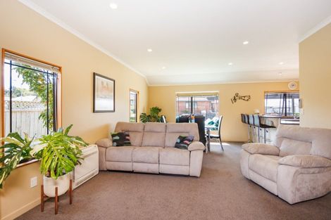 Photo of property in 24 Ursula Drive, Feilding, 4702
