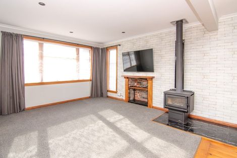 Photo of property in 20 Milton Street, Roslyn, Palmerston North, 4414
