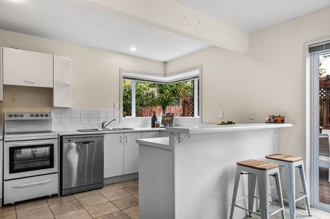 Photo of property in 84 Bowenvale Avenue, Cashmere, Christchurch, 8022