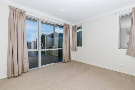 Photo of property in 15 Karika Place, Massey, Auckland, 0614