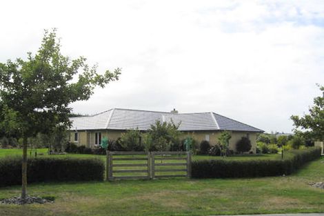 Photo of property in 32 Manor Drive, Rolleston, 7614