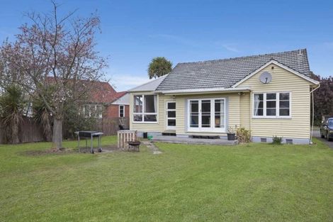 Photo of property in 24 Piko Crescent, Riccarton, Christchurch, 8041