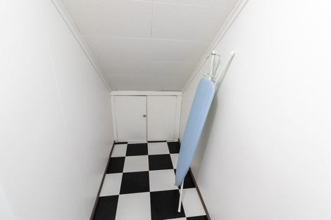 Photo of property in 30 Collins Avenue, Tawa, Wellington, 5028