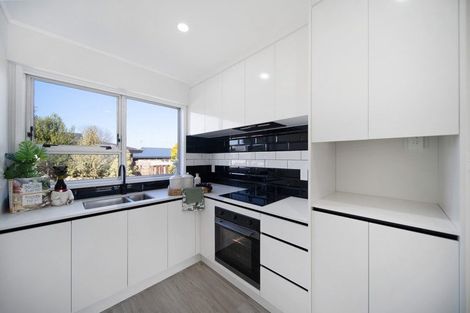 Photo of property in 5b Onslow Road, Papakura, 2110