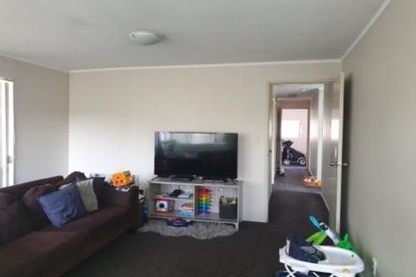 Photo of property in 8 Josie Lane, Manurewa, Auckland, 2102