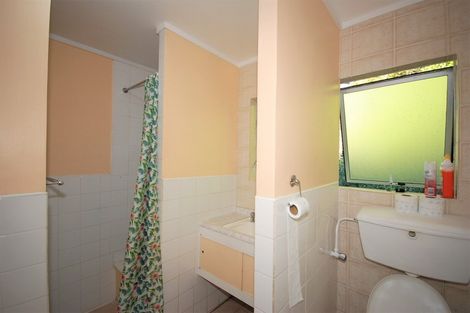 Photo of property in 19a/8 Verbena Road, Birkdale, Auckland, 0626