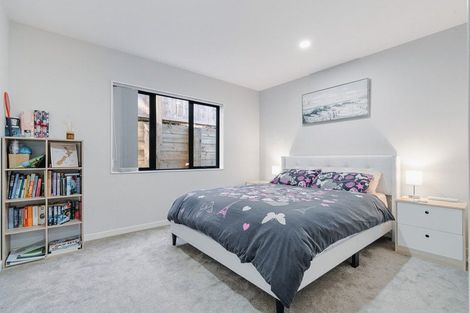 Photo of property in 1 Kohuora Lane, Papatoetoe, Auckland, 2025