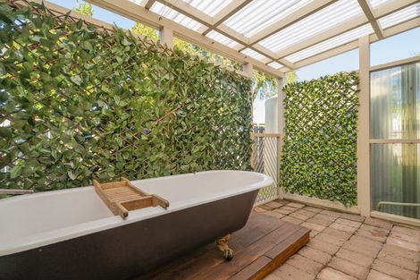 Photo of property in 28 Nicholas Avenue, Whitianga, 3510