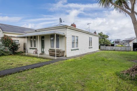 Photo of property in Cambridge Street, Levin, 5510