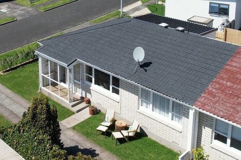 Photo of property in 1/4 Linklater Avenue, Bellevue, Tauranga, 3110