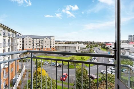Photo of property in 4d/10 Crown Lynn Place, New Lynn, Auckland, 0600