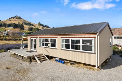 Photo of property in 18 Tiverton Street, Palmerston, 9430